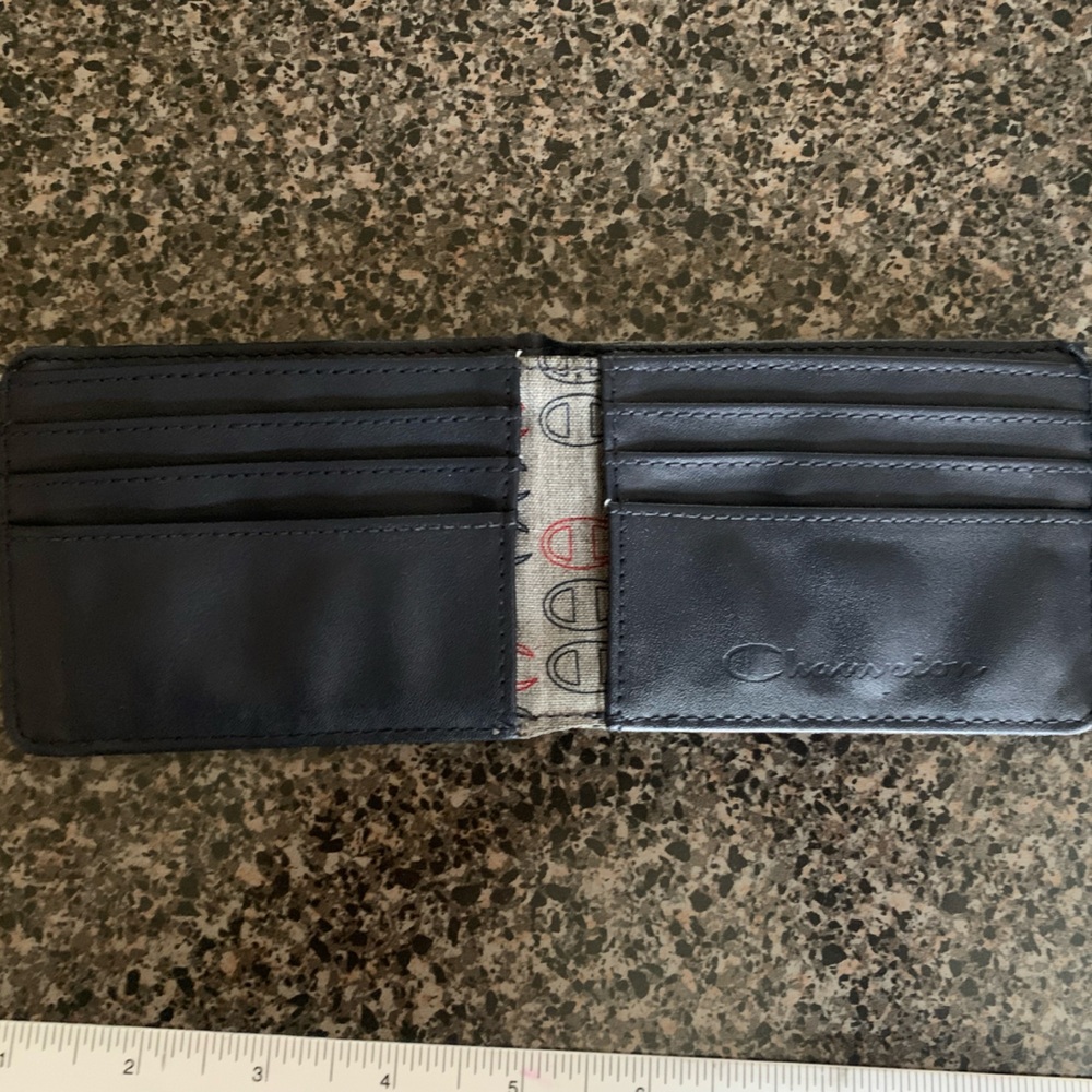 Men’s Champion Wallet - Picture 6 of 7